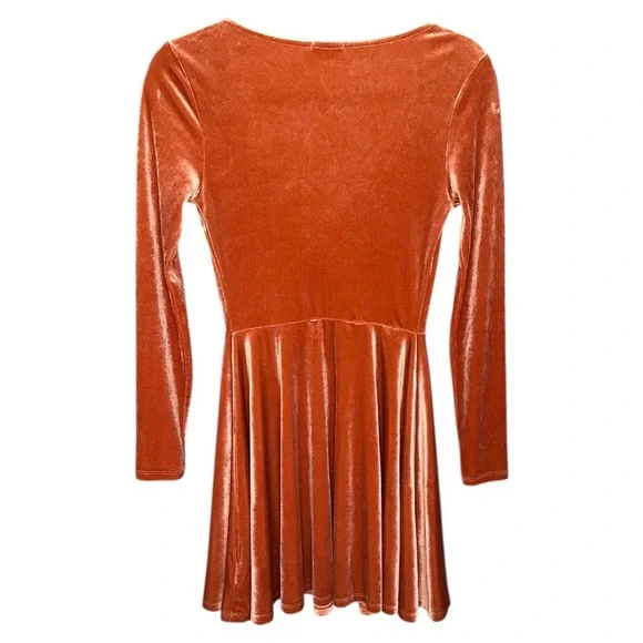 Kimchi Blue - Orange Velvet Women’s Long Sleeve V-Neck Dress size XS - Picture 2 of 4